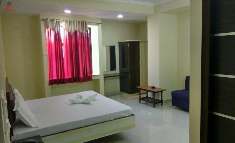 Hotel Sukh Sagar Гвалиор Экстерьер фото